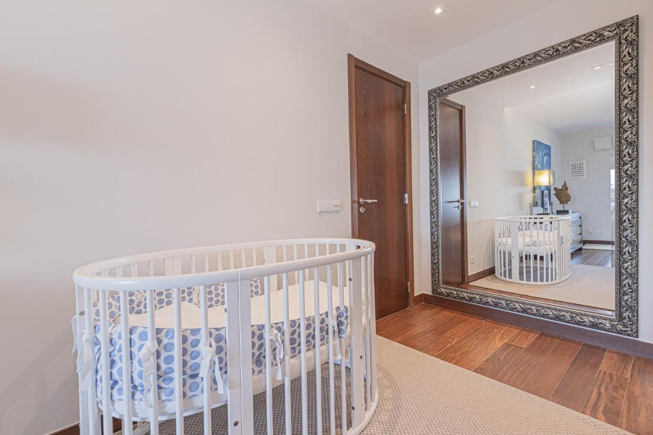 Apartamento Lujoso Ap con piscina frente al mar Cascaes Exterior foto