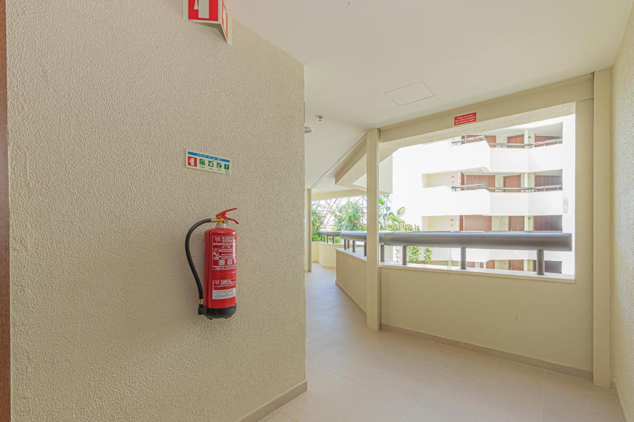 Apartamento Lujoso Ap con piscina frente al mar Cascaes Exterior foto
